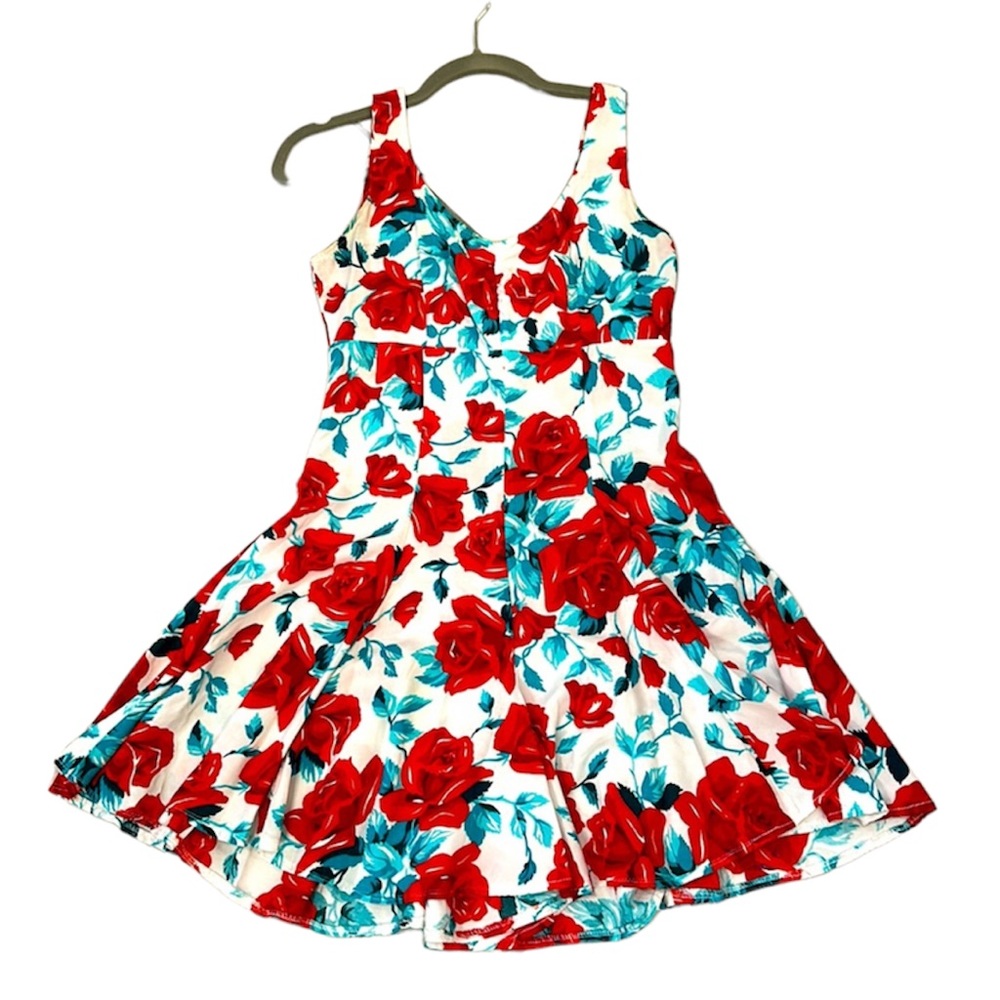 Vintage 80’s red roses romper